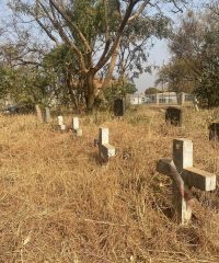 Cmentarz w Kadoma (Gatooma) koło szpitala