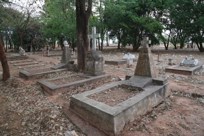 Cmentarz w Bwana Mkubwa